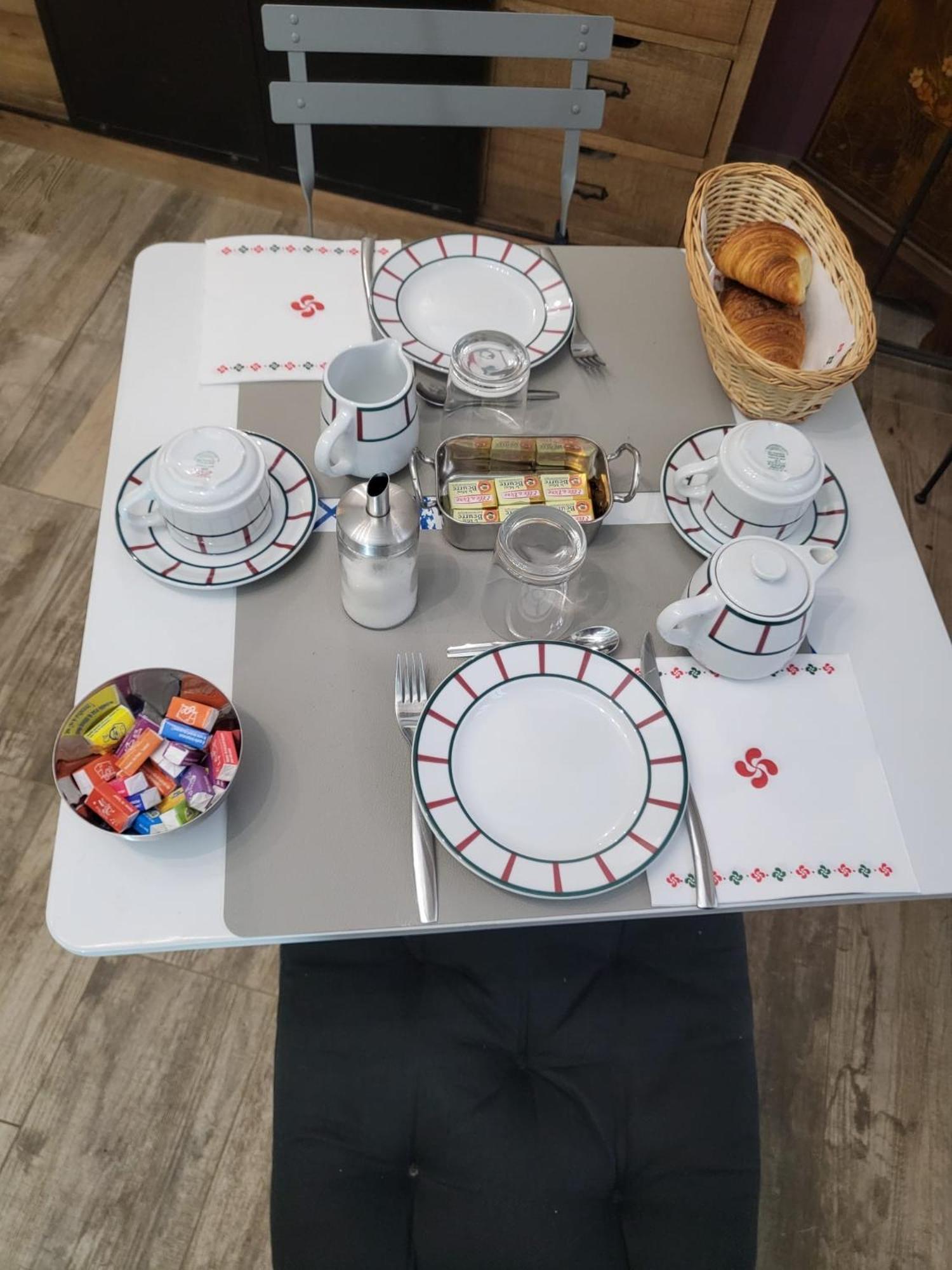 Ayherre Chambre D'Hotes Moulin Urketa المظهر الخارجي الصورة